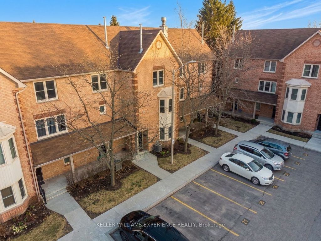 Photo of 119 D'ambrosio Drive #34, Barrie, ON L4N 7R7 (MLS # S13016704)