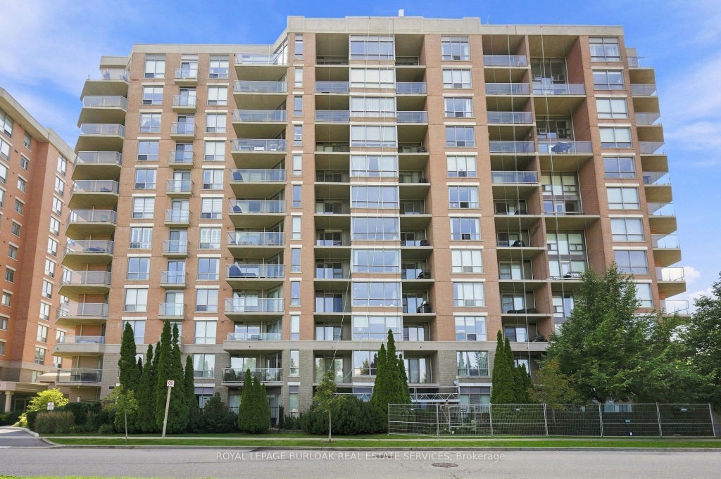 Photo of 1150 Parkwest Place #301, Mississauga, ON L5E 3K4 (MLS # W13694916)