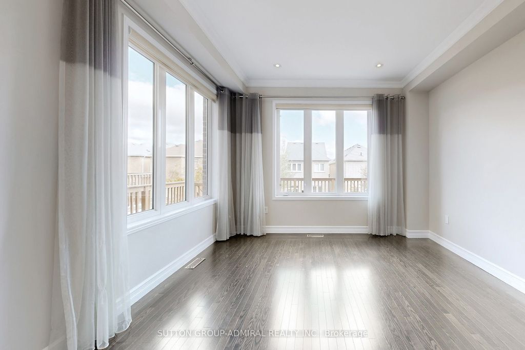 Photo of 106 Big Hill Crescent, Vaughan, ON L6A 4K7 (MLS # N12804566)