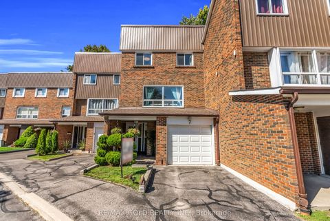 3065 Lenester Drive 7 Mississauga ON L5C 2B8