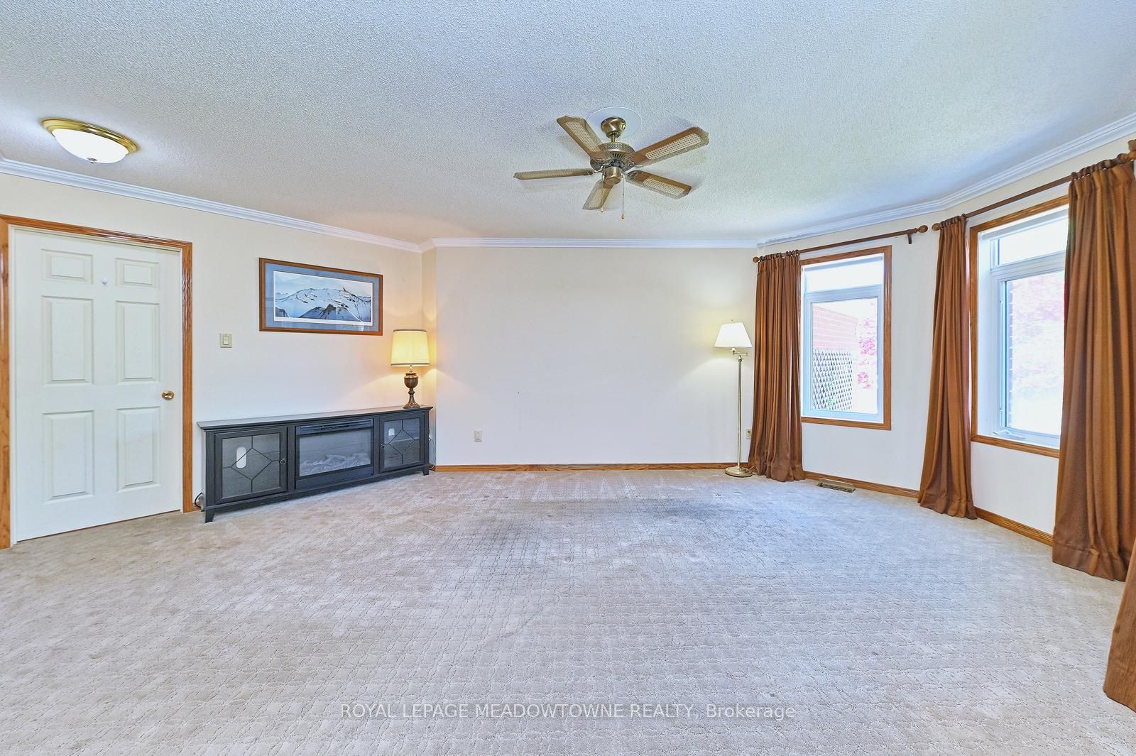 16 Harrop Avenue