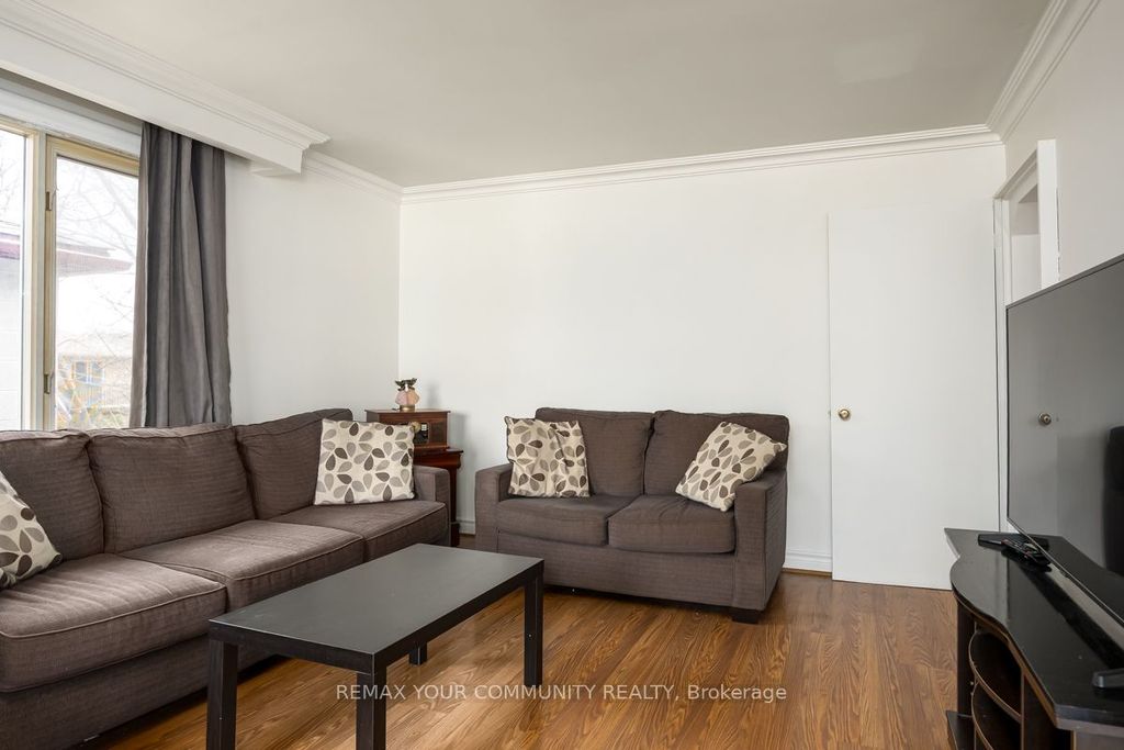 Photo of 156 James Street, Bradford West Gwillimbury, ON L3Z 1J7 (MLS # N13005560)