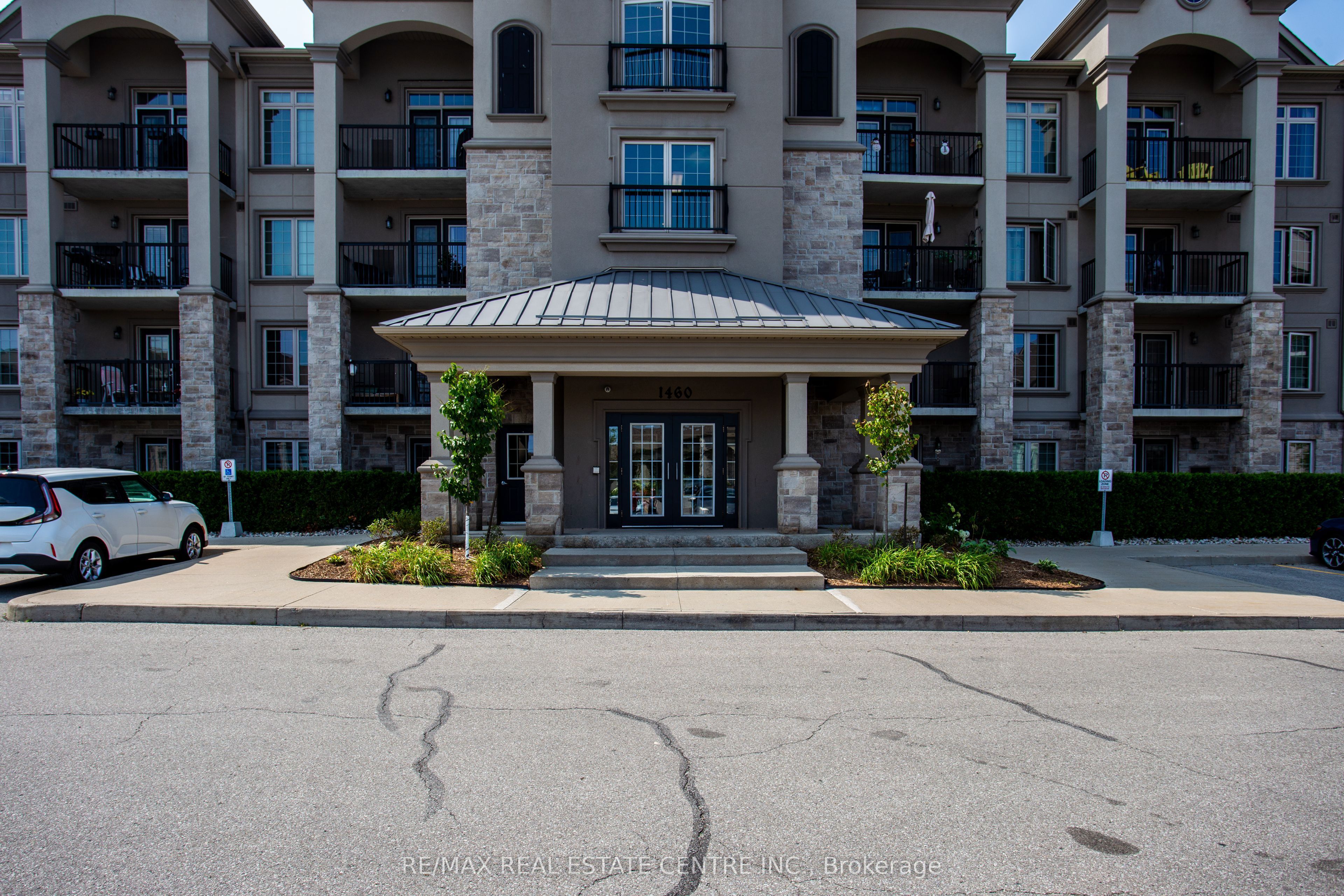 1460 Main Street E 412