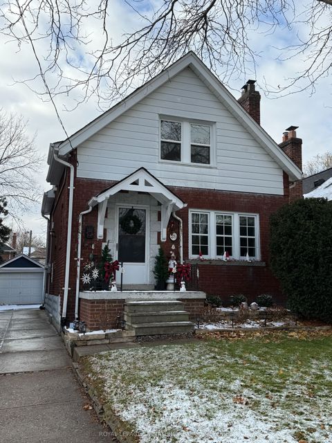 26 Tenth Street Toronto ON M8V 3E8