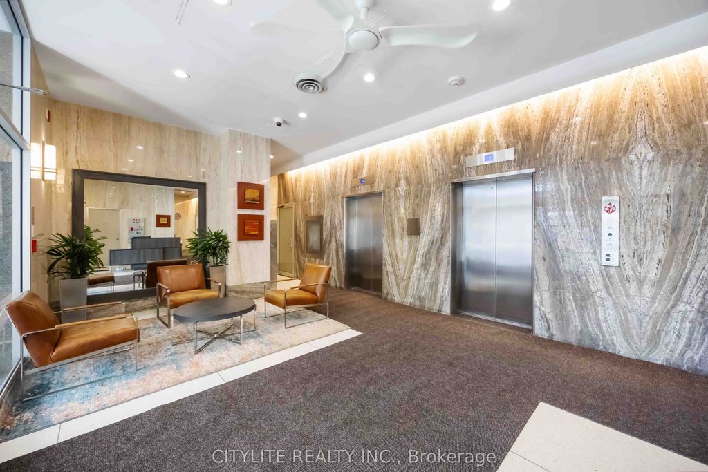 Photo of 1901 Yonge Street #902, Toronto, ON M4S 1Y6 (MLS # C12557676)