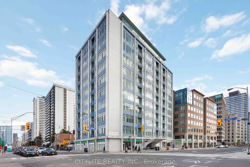 Photo of 1901 Yonge Street #902, Toronto, ON M4S 1Y6 (MLS # C12557676)