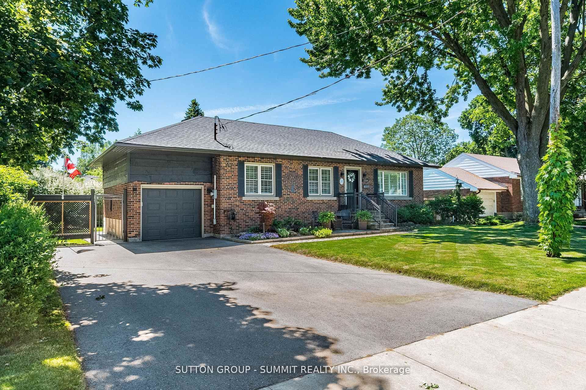 2084 EDINBURGH Drive