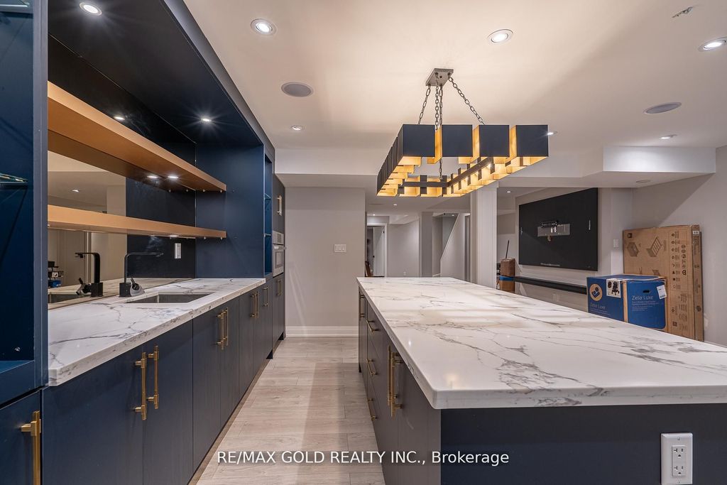 Photo of 61 Yellowknife Road, Brampton, ON L6R 0B3 (MLS # W13027434)