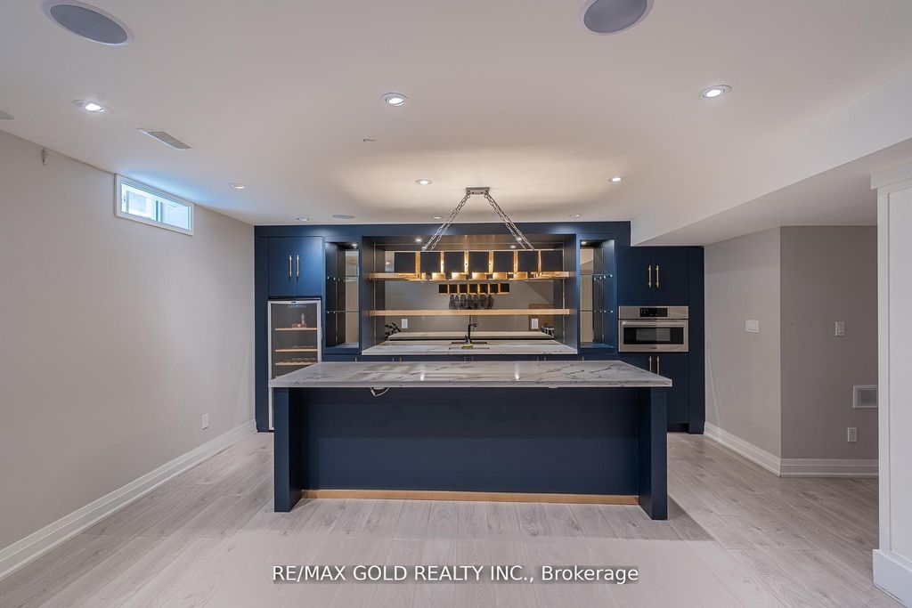 Photo of 61 Yellowknife Road, Brampton, ON L6R 0B3 (MLS # W13027434)