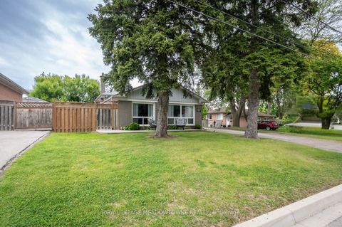 137 Wakefield Road Milton ON L9T 2L7