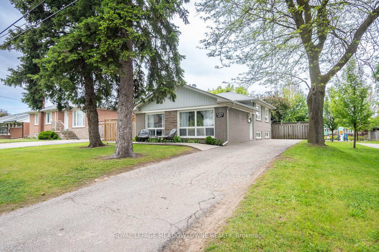137 Wakefield Road