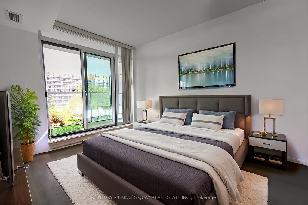 Photo of 33 Singer Court #601, Toronto, ON M2K 0B4 (MLS # C12689232)