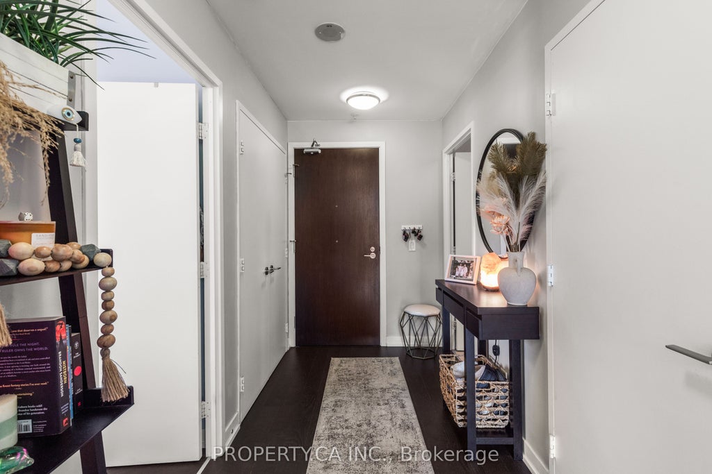 Photo of 120 Bayview Avenue #N122, Toronto, ON M5A 0G4 (MLS # C13710036)