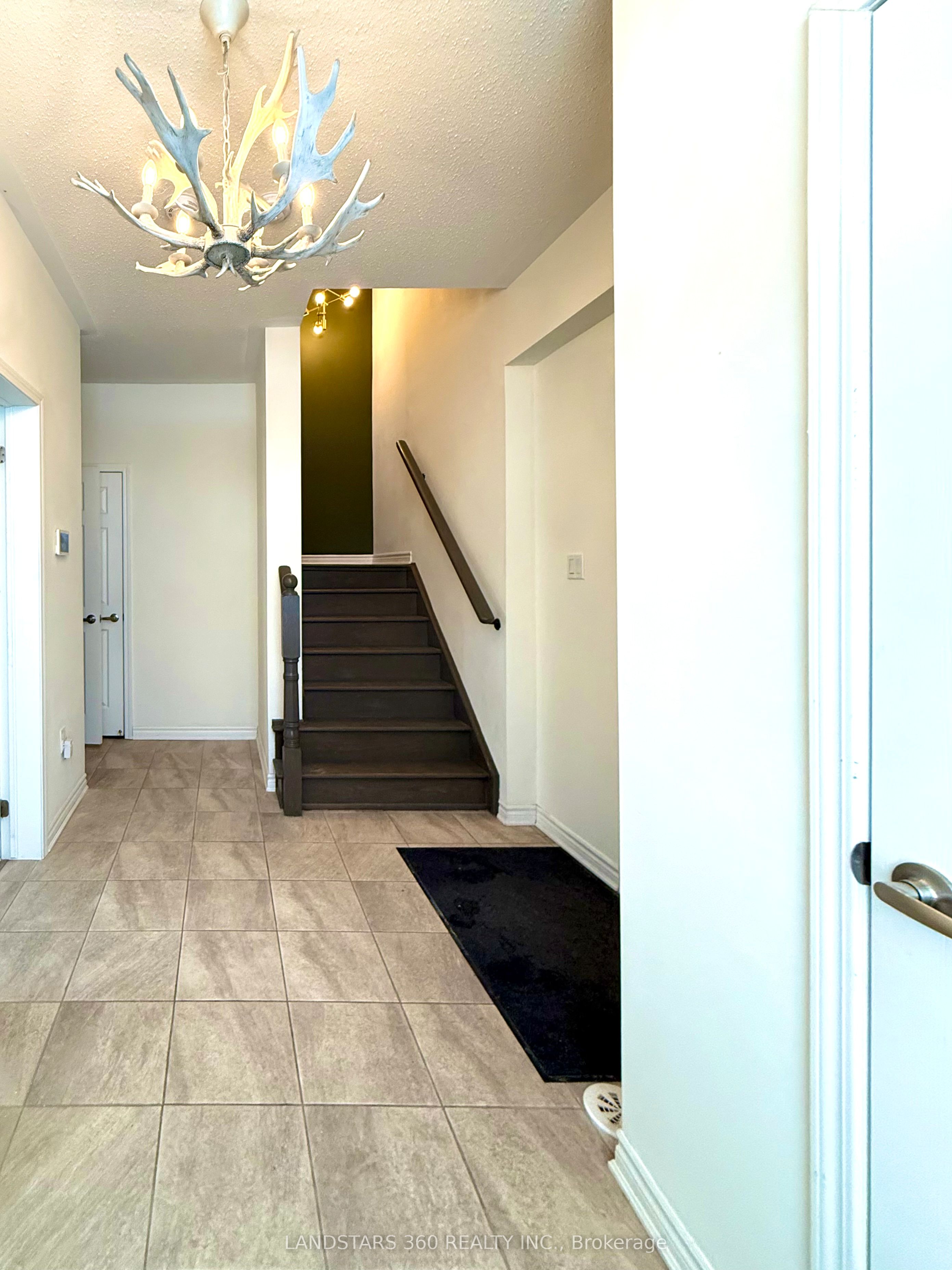 98 Cornell Centre Boulevard