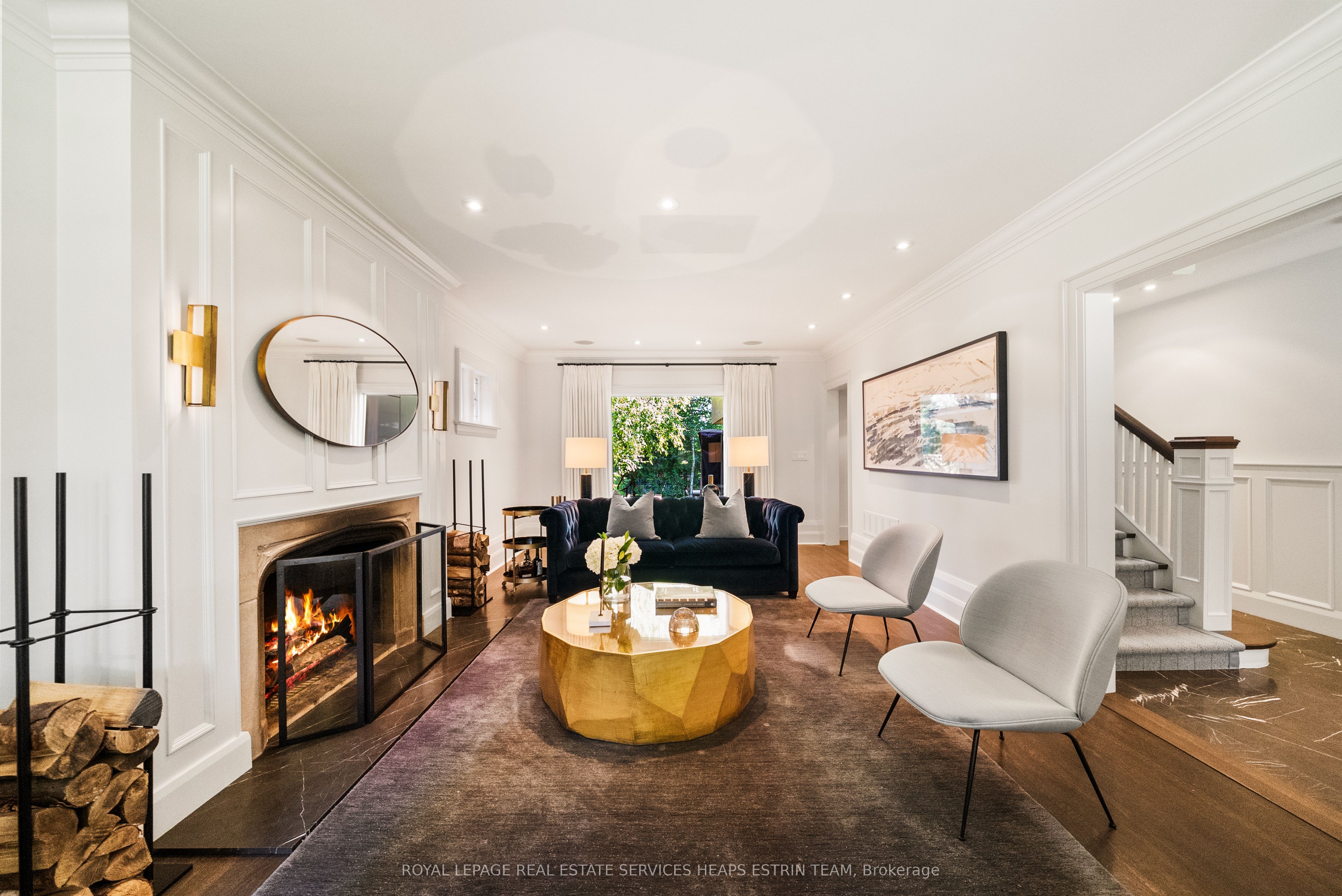 85 Douglas Drive