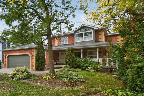 Property photo of 87 george street, aurora, ON l4g 2s3