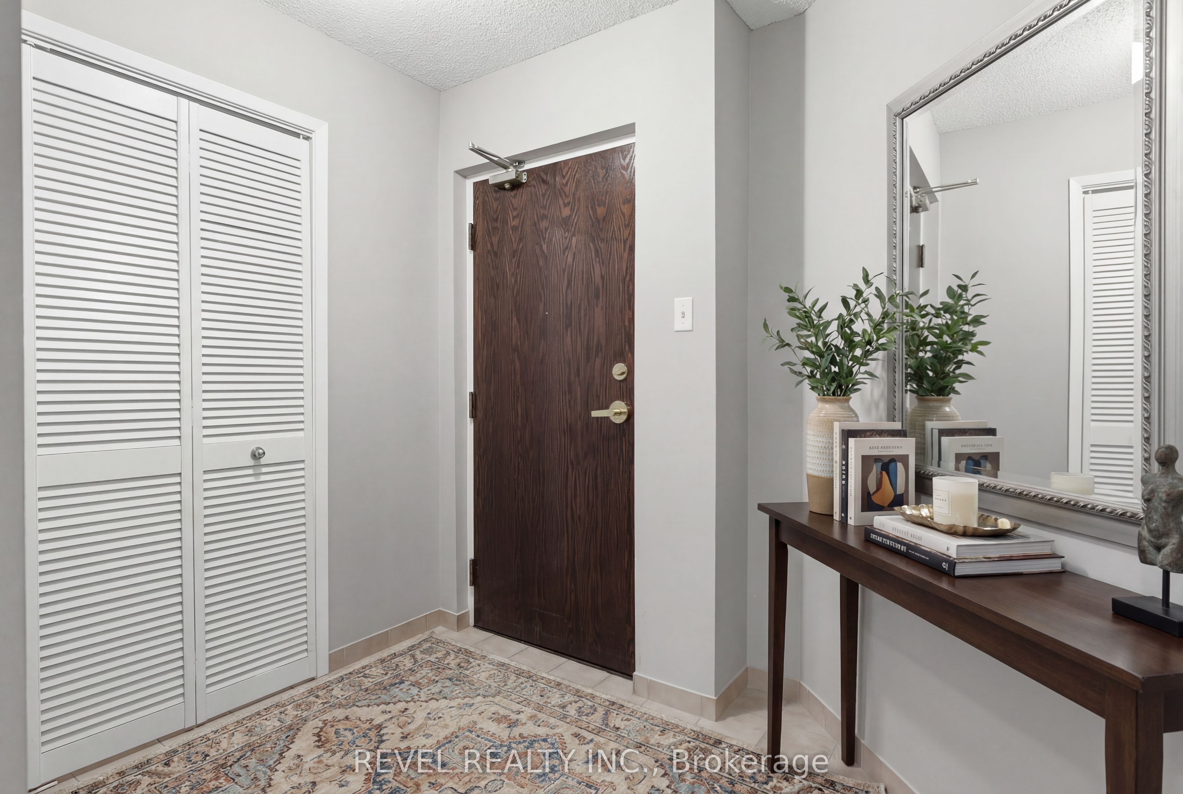 4 Heritage Way 309