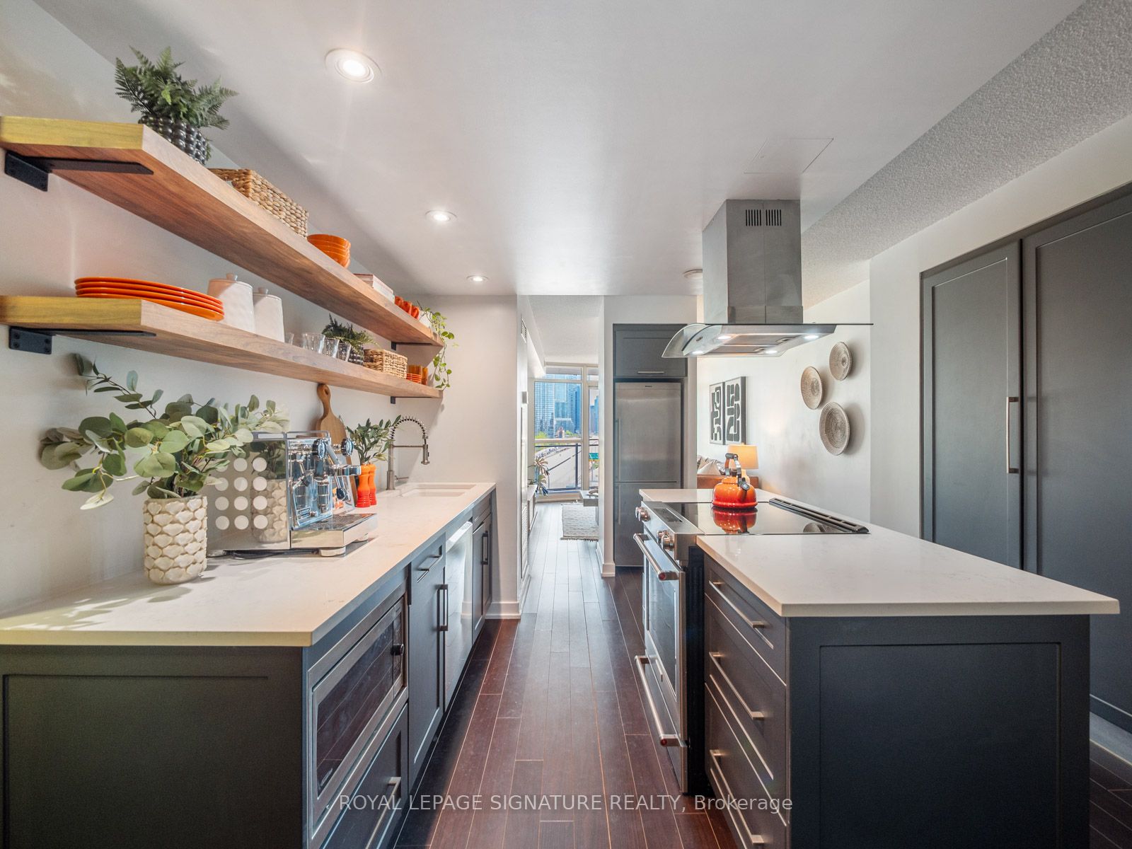 38 Dan Leckie Way 1109