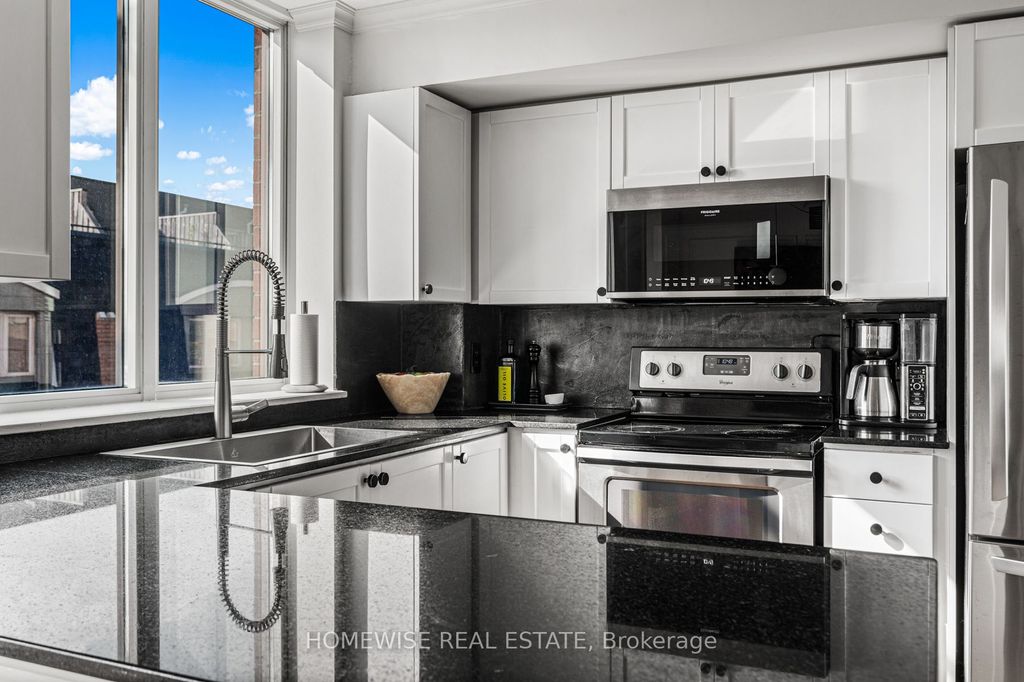 Photo of 1369 Bloor Street W #404, Toronto, ON M6P 4J4 (MLS # C12435112)