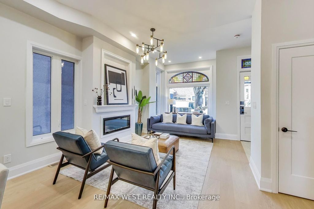 Photo of 21 Rolyat Street, Toronto, ON M6J 1S5 (MLS # C12419289)