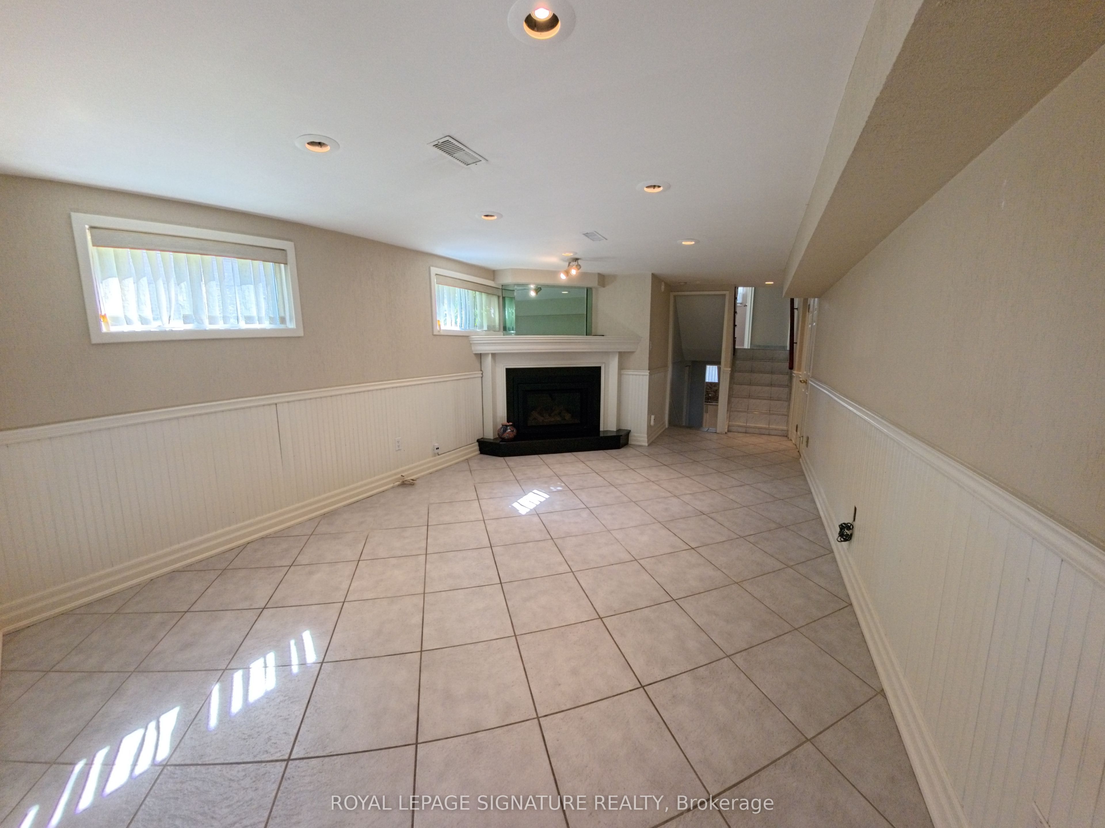3612 Birchmeadow Crescent