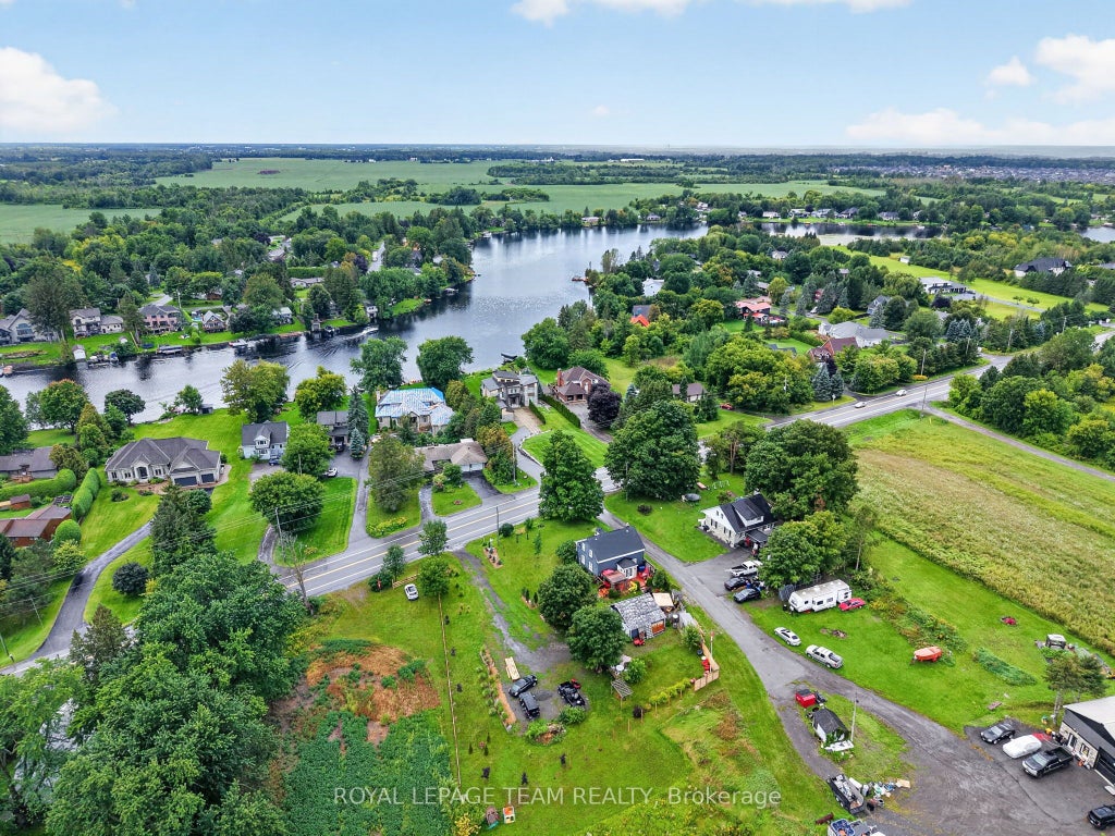 Photo of 1629 River Road, Manotick - Kars - Rideau Twp and Area, ON K4M 1B4 (MLS # X13716044)