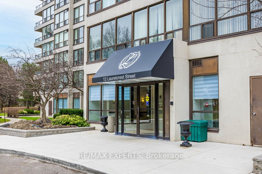 12 Laurelcrest Street 611