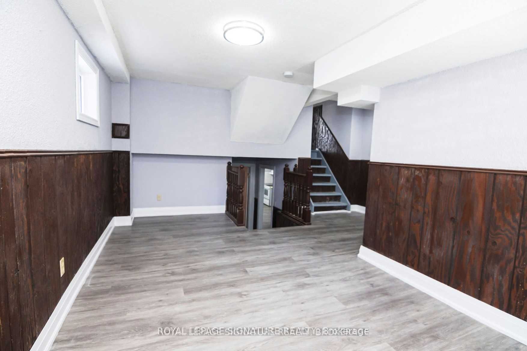 827 Stainton Drive