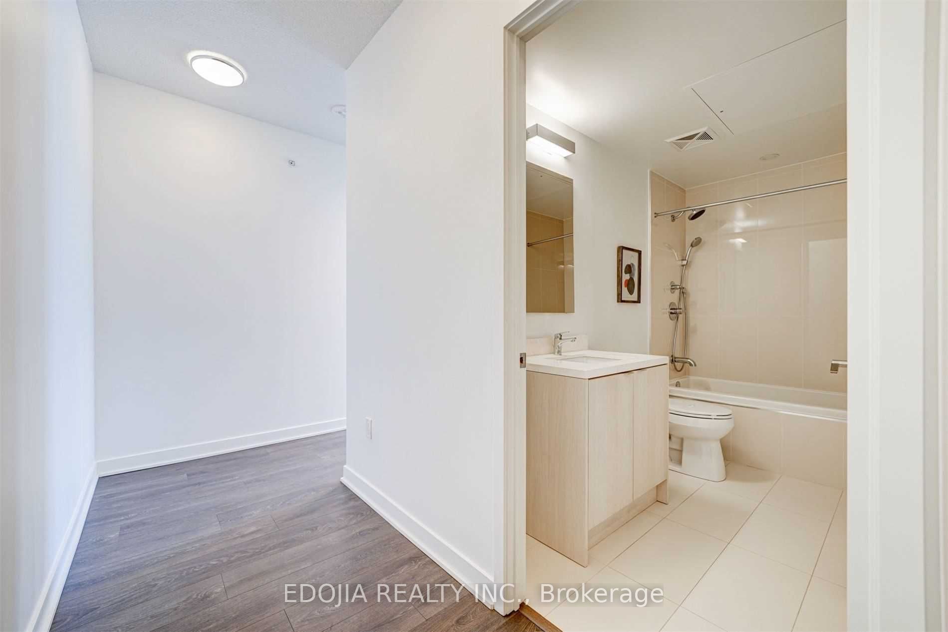 125 Blue Jays Way 3508