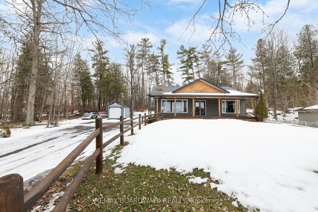 Photo of 9 Skebo Lane, Horton, ON K7V 3Z8 (MLS # X12954598)