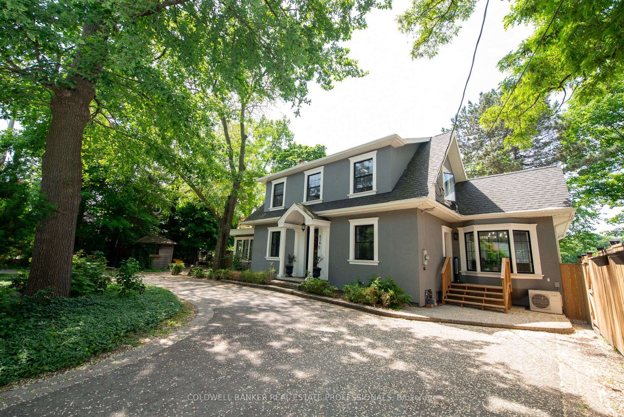 416 Trafalgar Road