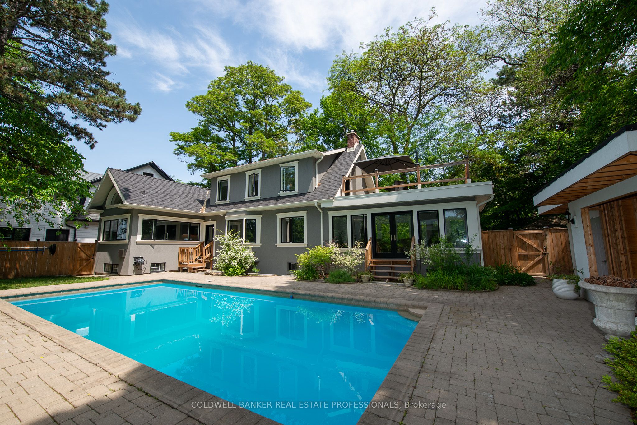 416 Trafalgar Road