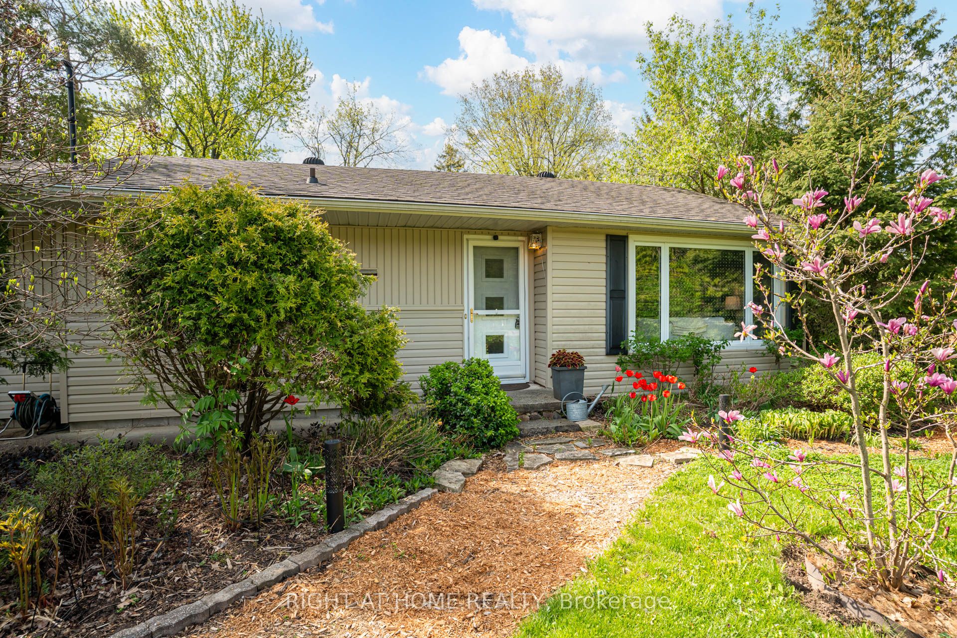15 Wattie Road