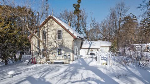Property photo of 3472 monck road, kawartha lakes, ON k0m 1k0