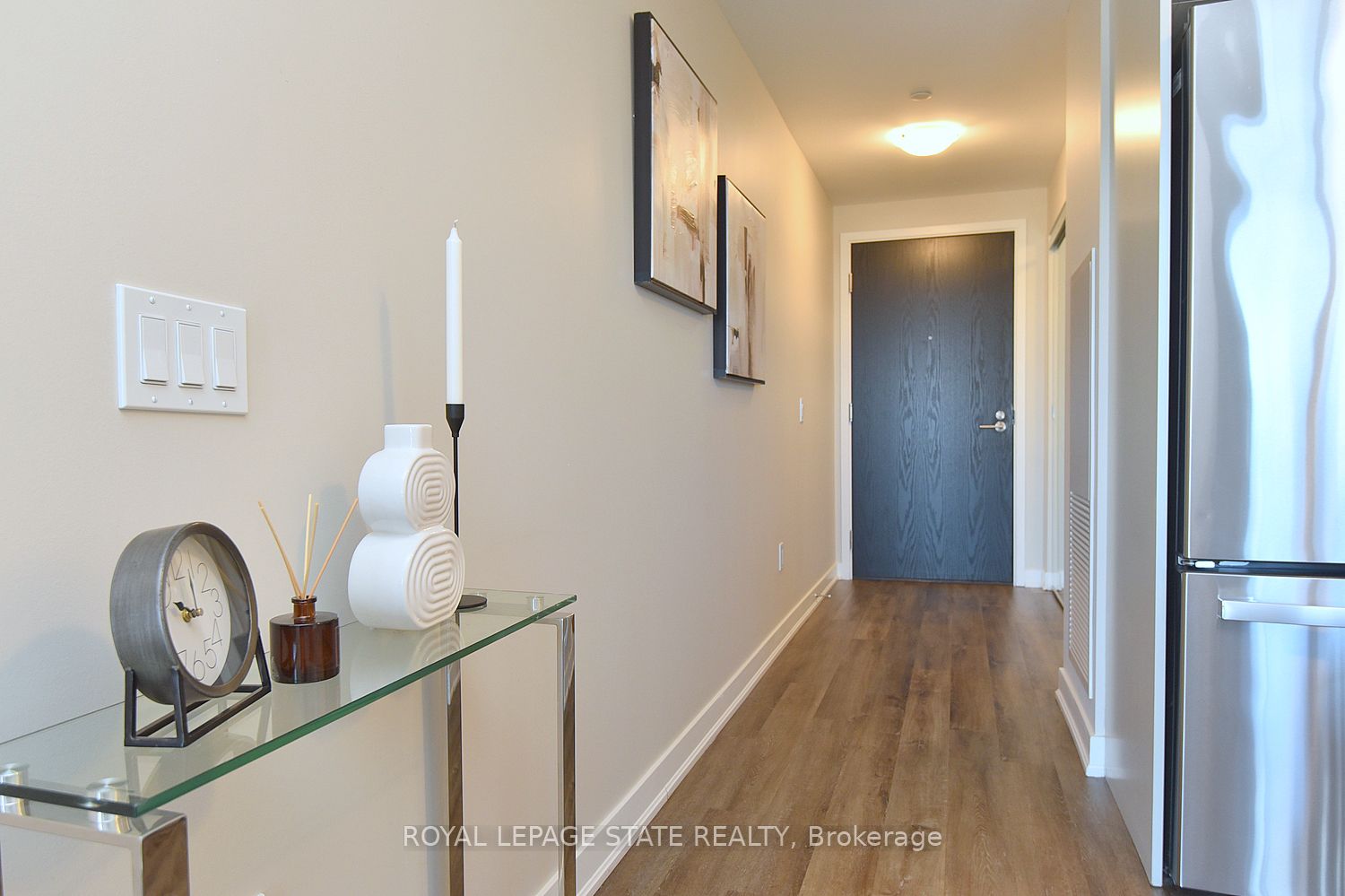 2007 James Street 1301