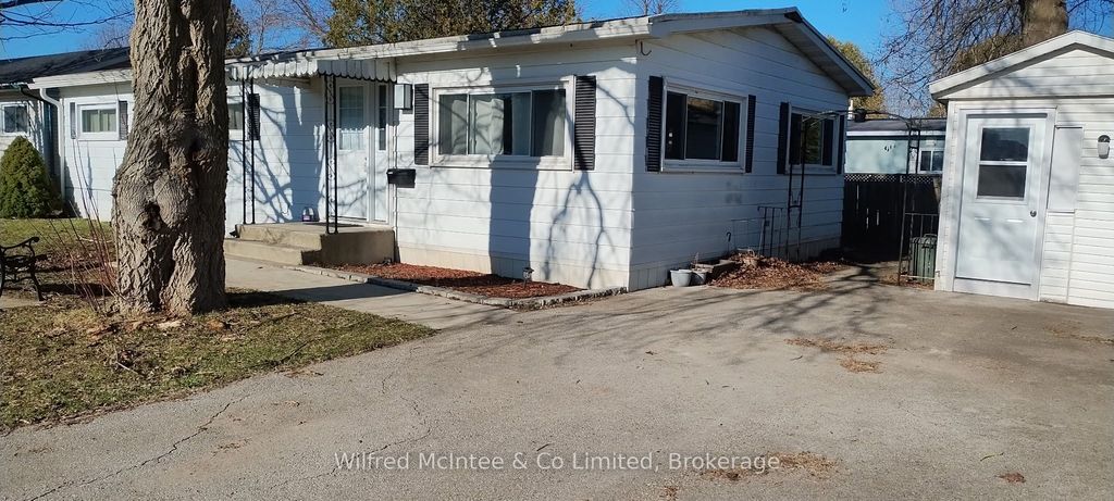 Photo of 20 Cardinal Street, Brockton, ON N0G 2V0 (MLS # X12886364)
