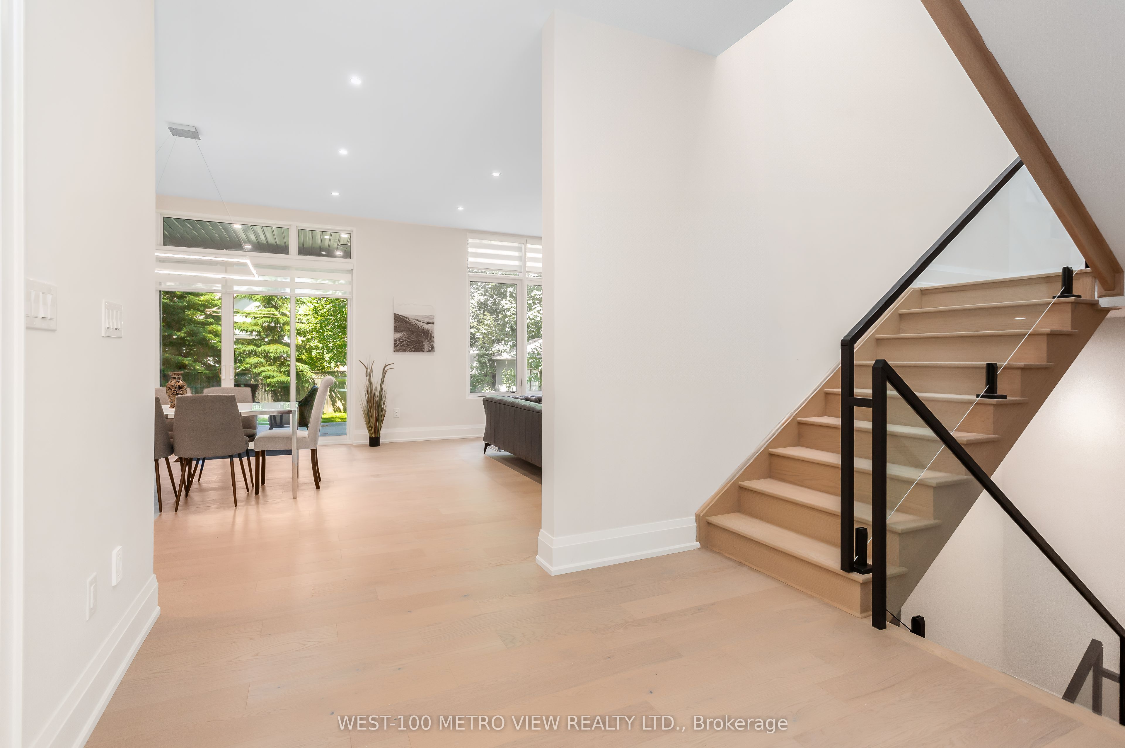 245 Bronte Road