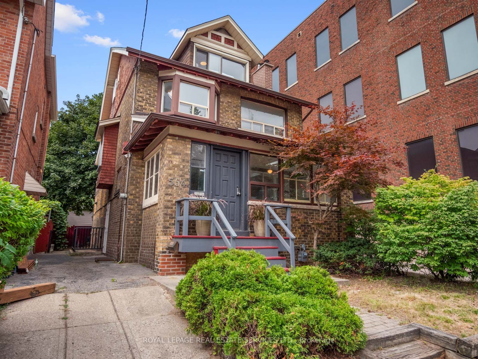 554 Runnymede Road