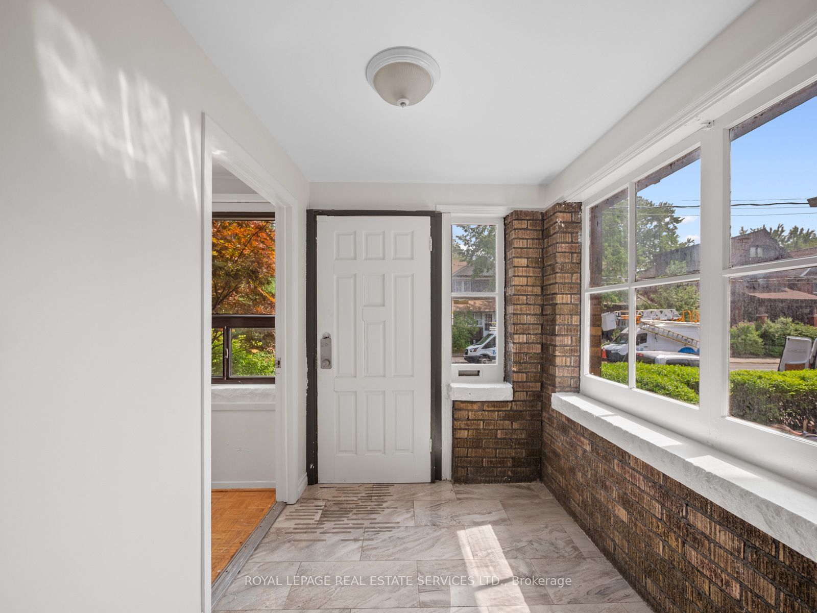 554 Runnymede Road