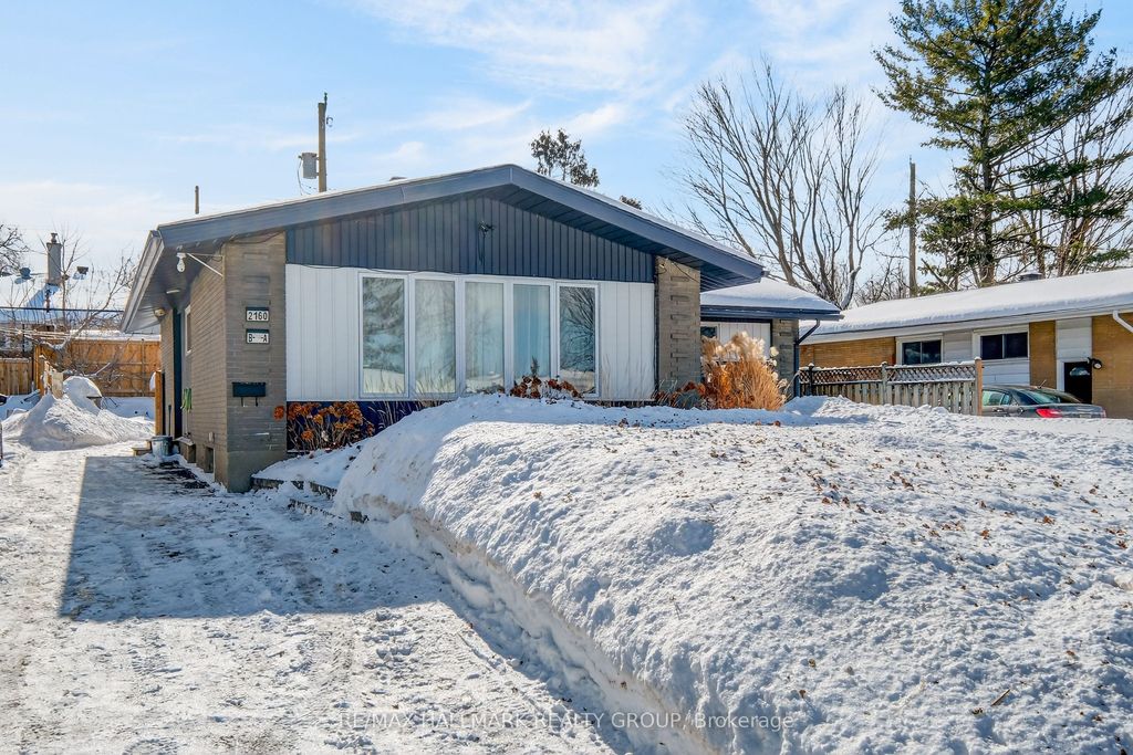 Photo of 2160 Lambeth Walk, Parkway Park - Queensway Terrace S and Area, ON K2C 1G1 (MLS # X12857284)