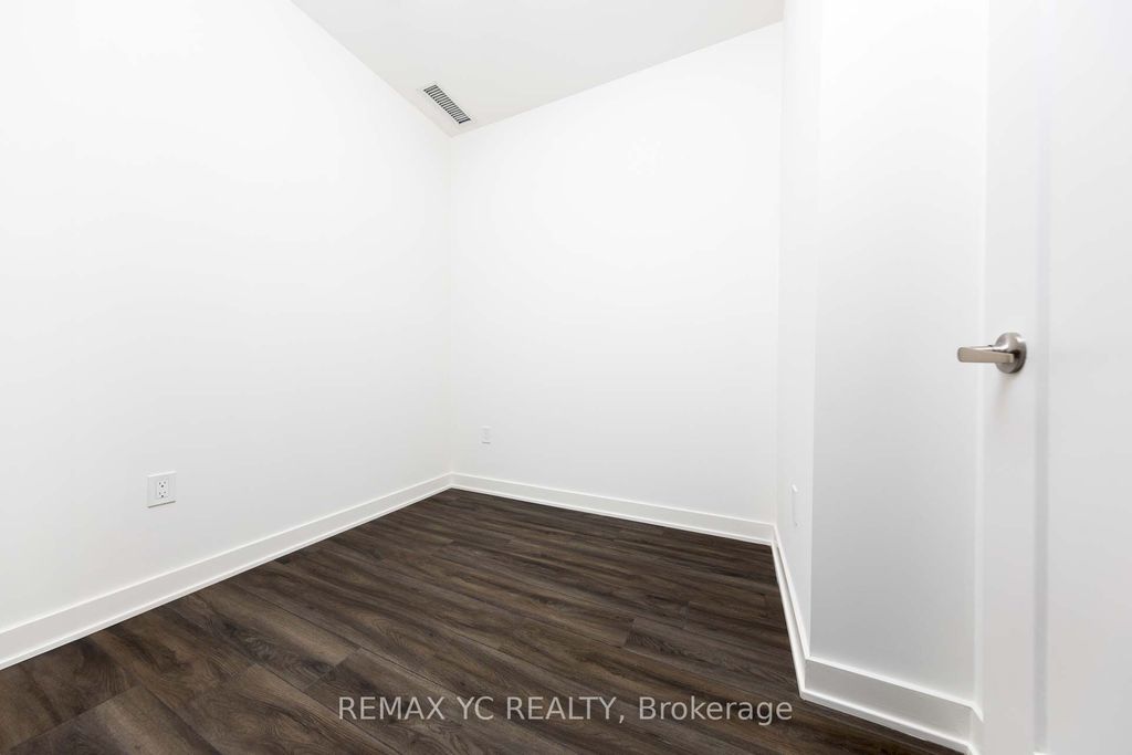 Photo of 135 Lower Sherbourne Street #1939, Toronto, ON M5A 1Y4 (MLS # C12703330)