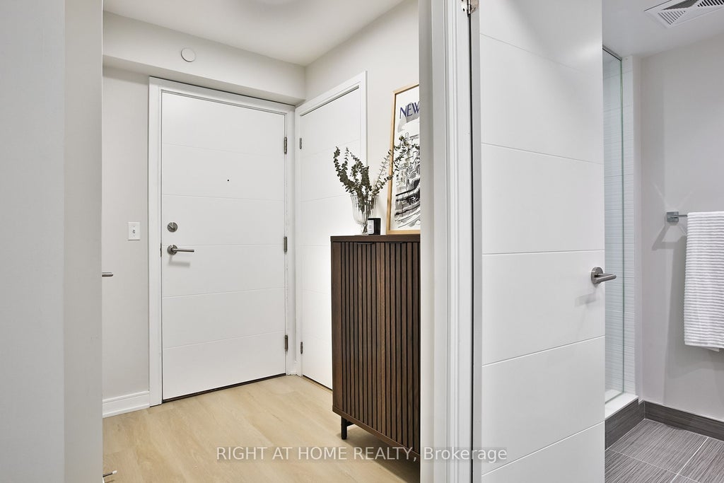 Photo of 525 Adelaide Street W #1623, Toronto, ON M5V 0N7 (MLS # C13716938)