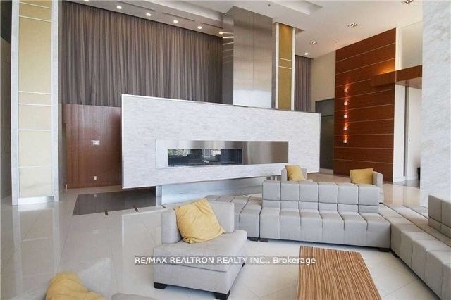 16 Brookers Lane 2104