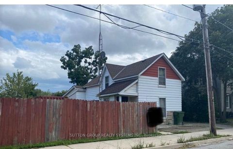 392 Pearl Street Milton ON L9T 1M8