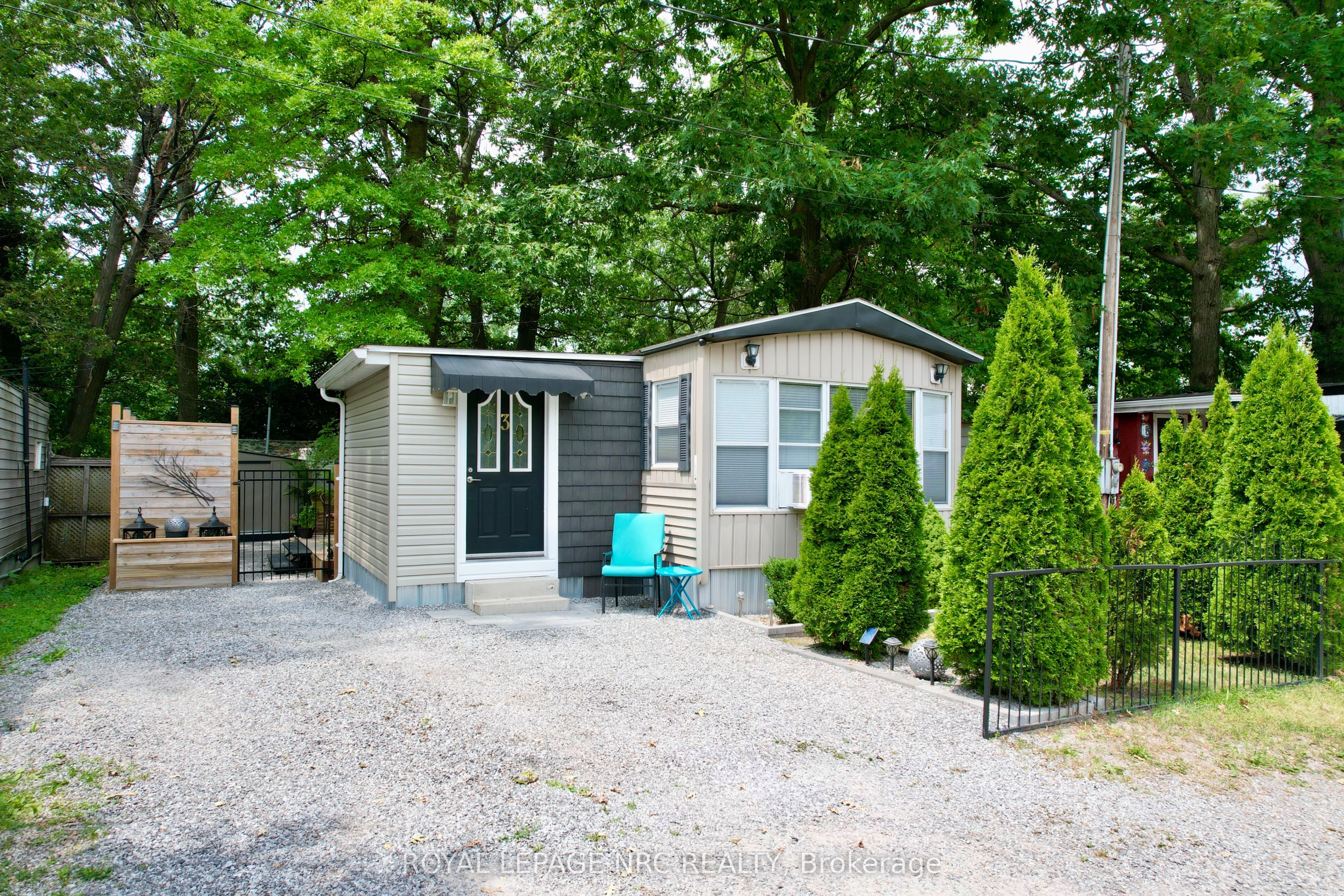 2600 Montrose Road 3