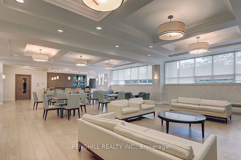 Photo of 370 Highway 7 Road E #PH7, Richmond Hill, ON L4B 0C4 (MLS # N12958074)