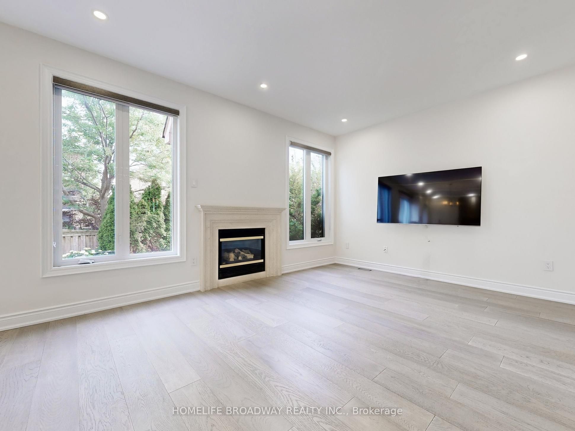 27 Morisot Avenue