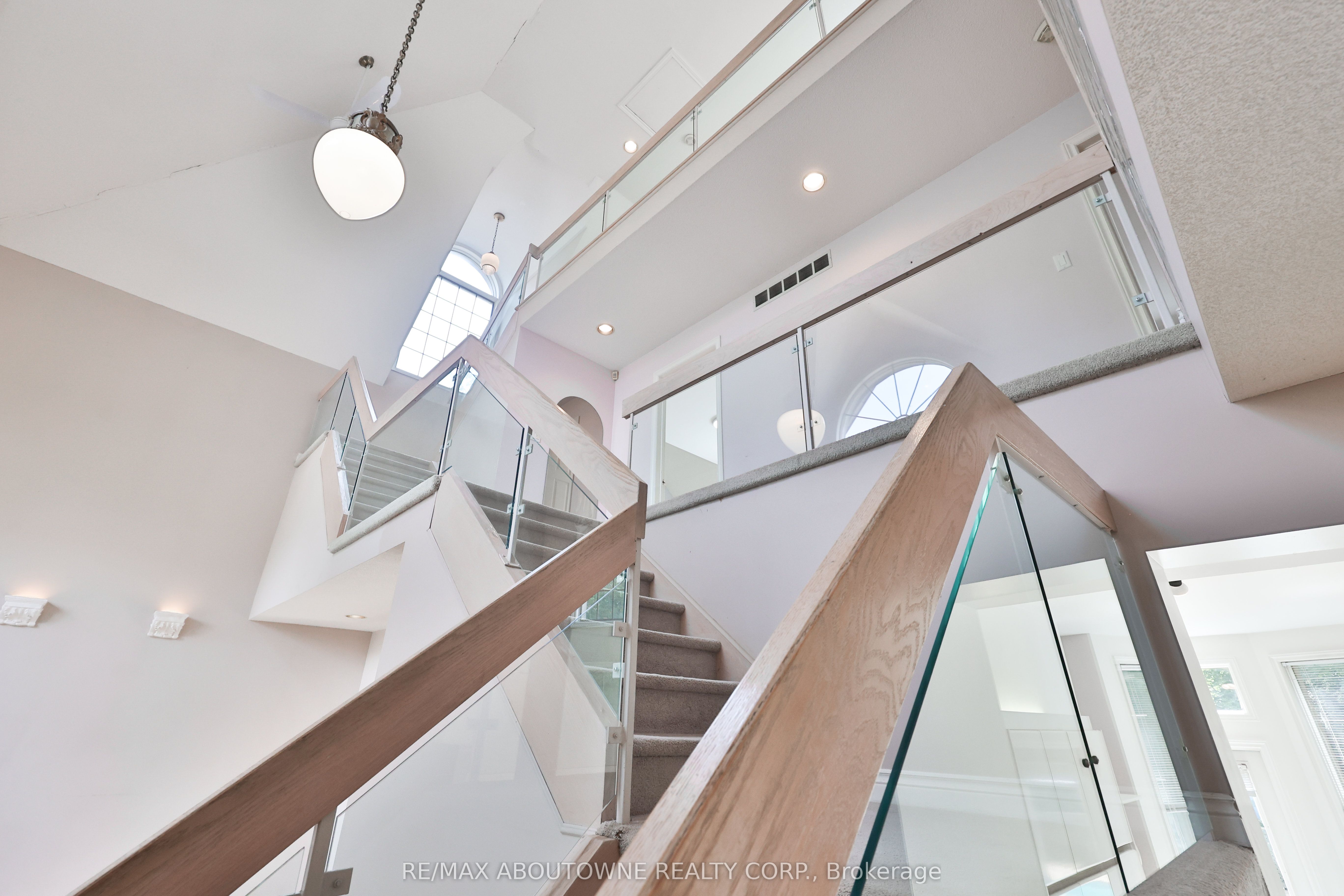 78 West River Street