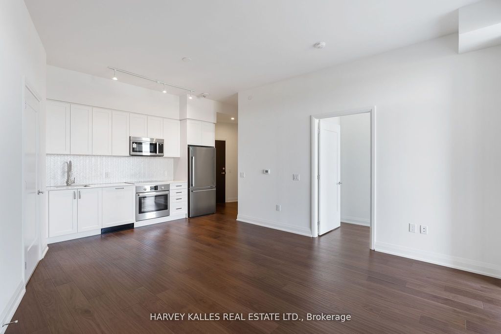Photo of 293 The Kingsway N/A #707, Toronto, ON M9A 3A9 (MLS # W11932935)