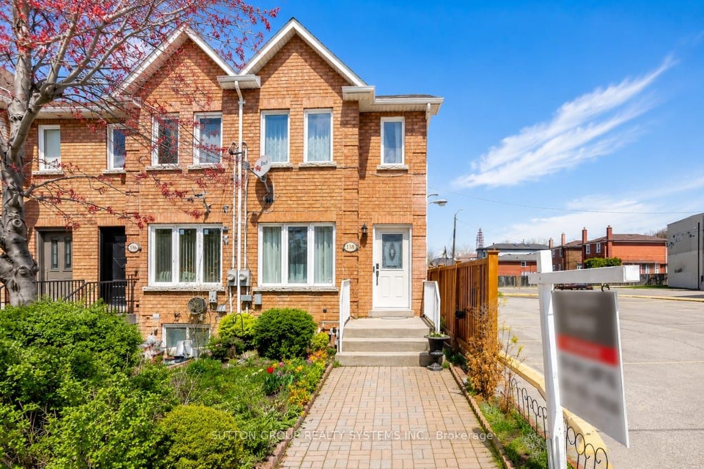 Photo of 2138 Eglinton Avenue W, Toronto, ON M6E 2K8 (MLS # W13632682)